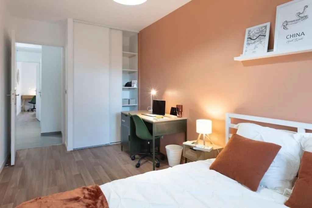 Les Tilleuls II - T5 Villeurbanne France